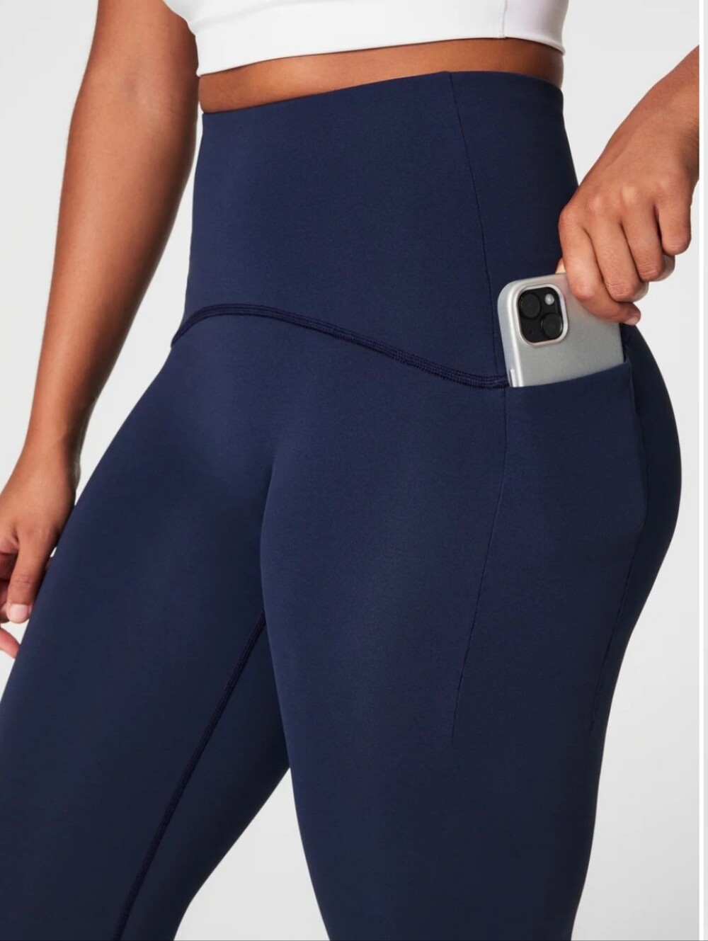 SPANXshape Booty Boost Side Pocket Leggings